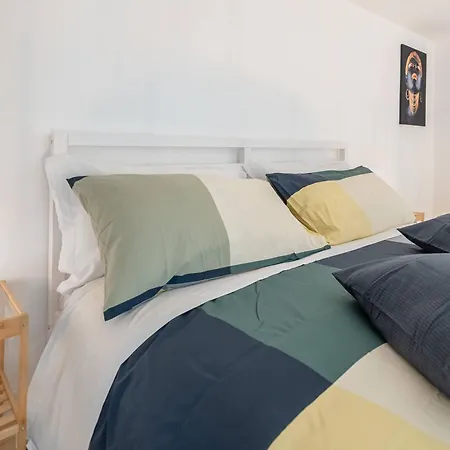 Eleinad Apartment