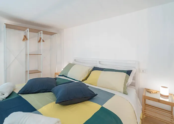 Apartment Eleinad Elegante A Pochi Passi Da Ortigia *