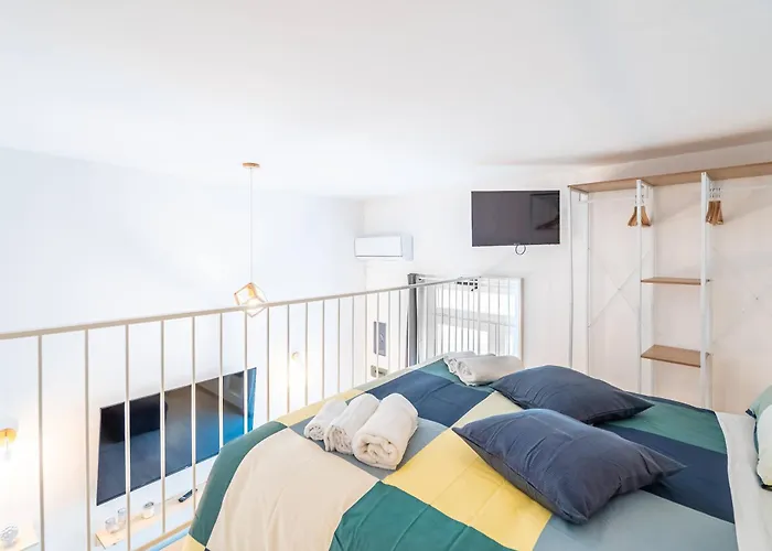 Apartment Eleinad Elegante A Pochi Passi Da Ortigia